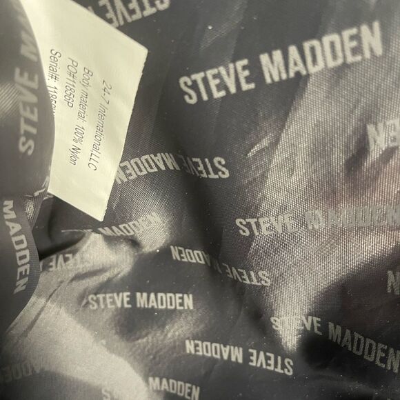 Steve Madden Designer Carry-on Suitcase weekender Nylon  peek-a-boo purple. - Picture 8 of 10